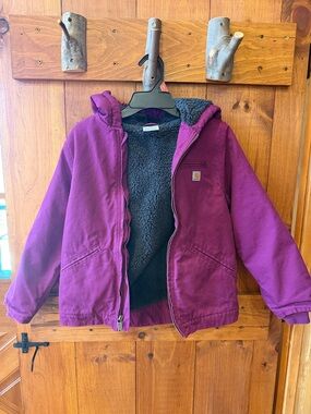 Like-New! Carhartt Plum Sherpa-Lined Hooded Work Jacket girls Small (7-8)